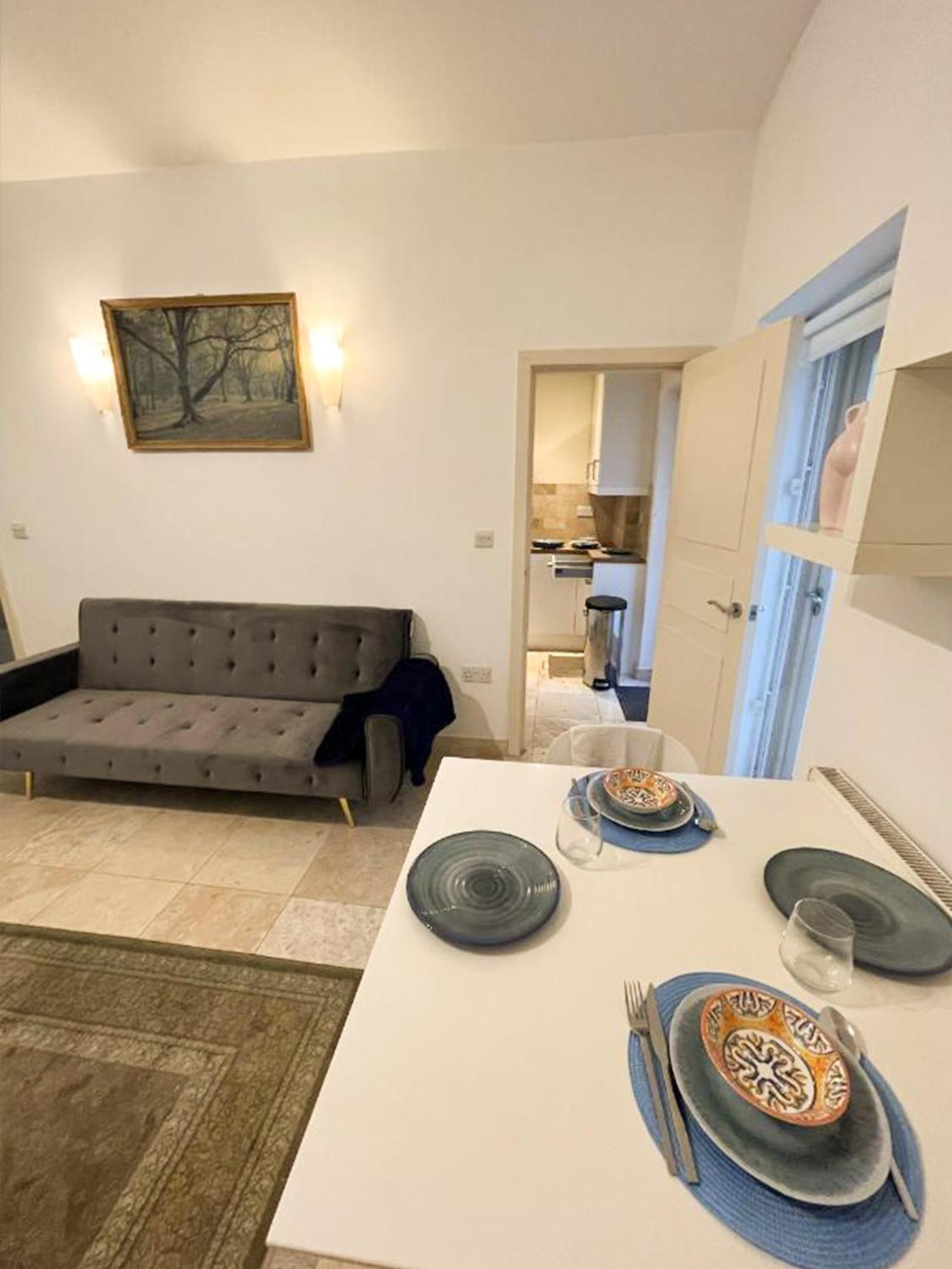 Apartment Moments From Hyde Park Лондон Экстерьер фото