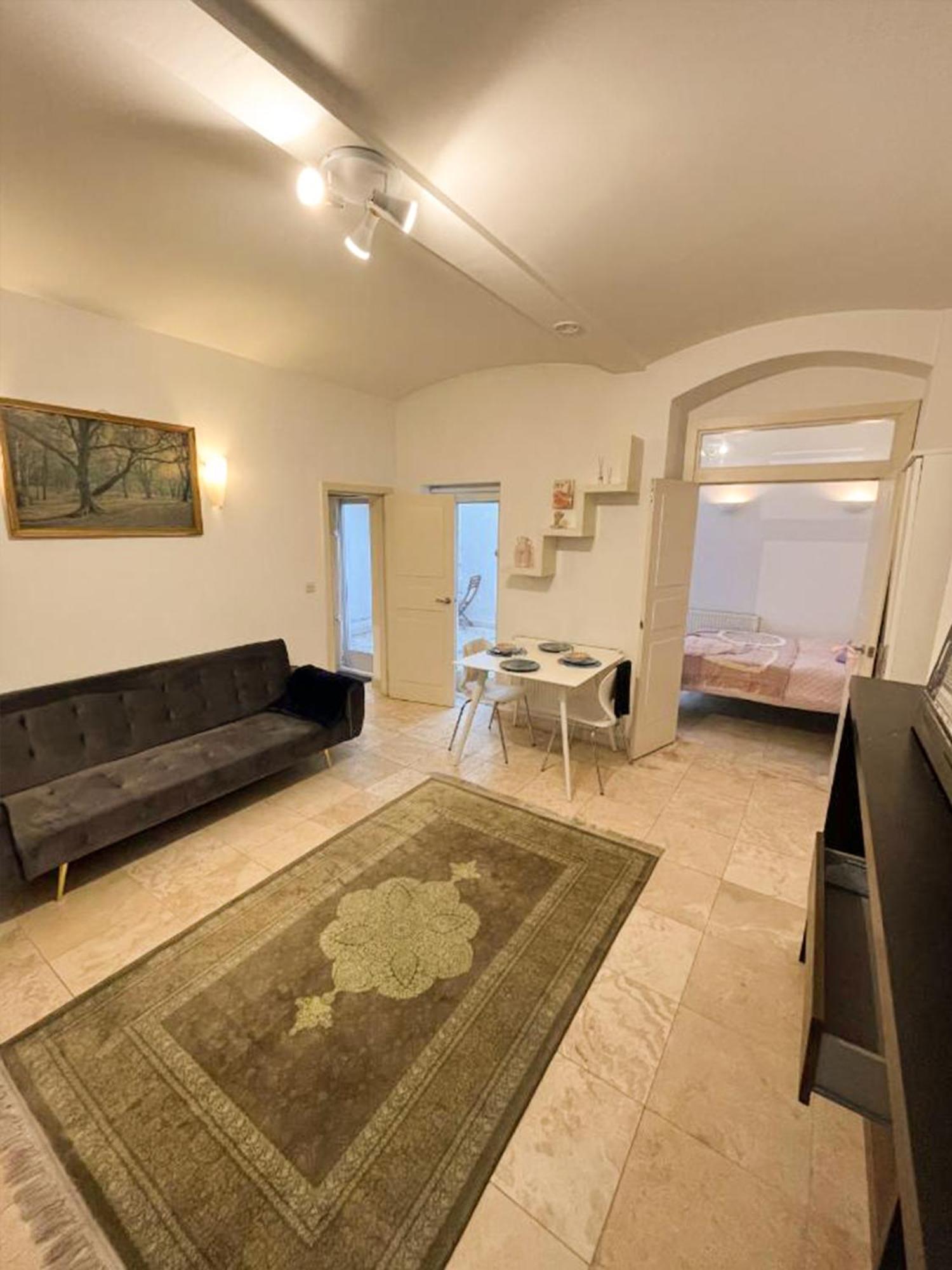 Apartment Moments From Hyde Park Лондон Экстерьер фото